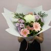Pretty Posy Holding