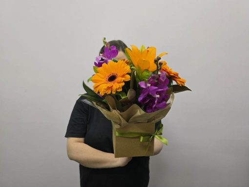 Petite Boxed Cheer Holding